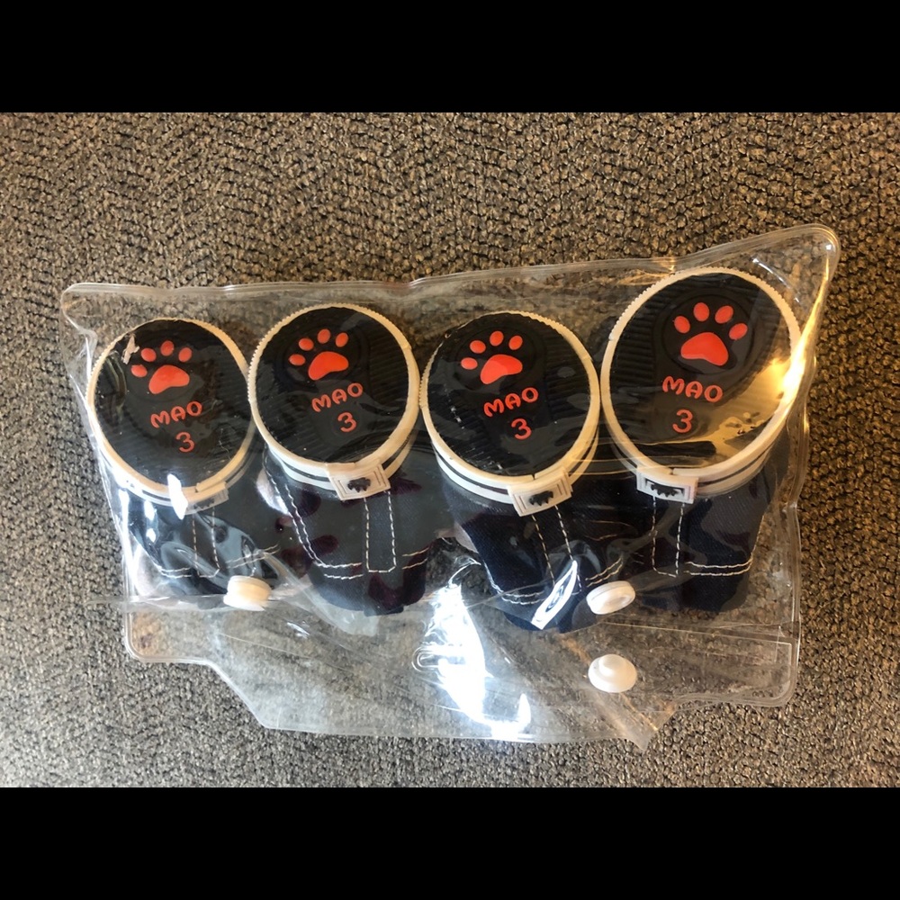 🎉 Host Pick 🎉 Dog sneakers - Picture 4 of 4